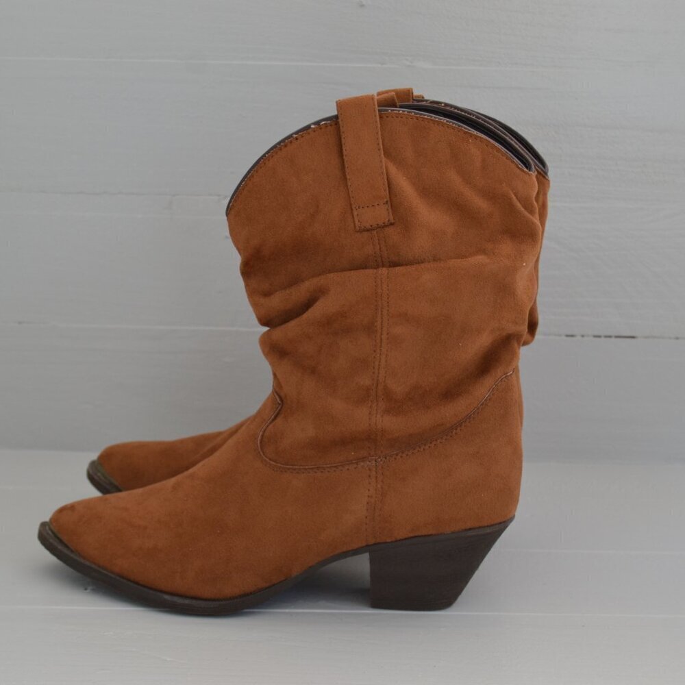 Dingo Brown Tan Ankle Boots Women's 10 M Western Fall Winter Suede Shoes